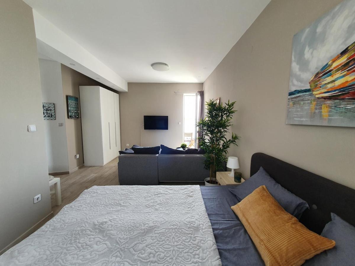 Apartment Danijela Novalja Luaran gambar